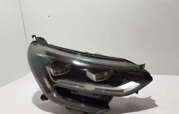 Renault Megane IV Headlight/headlamp 260106126R
