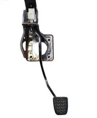 Toyota Corolla Verso AR10 Brake pedal