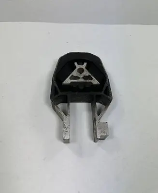Ford Kuga II Engine mount bracket AV61-6P082-AC