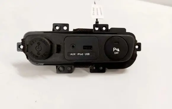 KIA Sportage USB socket connector 96110-3W00