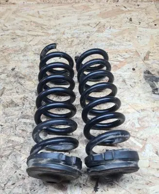 Mercedes-Benz E W211 Front coil spring 