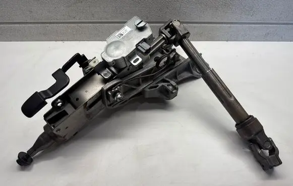 Volvo V40 Steering rack mechanical part 31340956