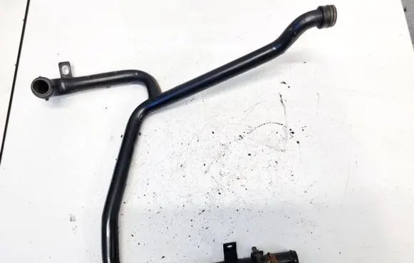 Audi A6 S6 C5 4B Engine coolant pipe/hose 059121075K