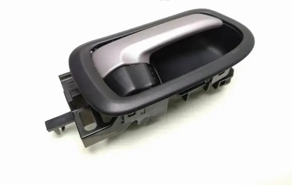 Suzuki Grand Vitara II Front door interior handle