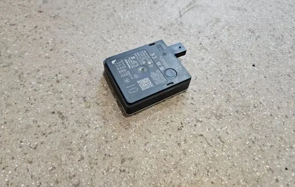 Mercedes-Benz E W214 Blind spot module A0009052919 A0009010421