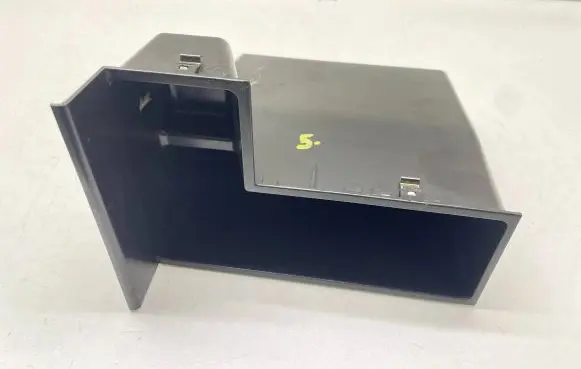 Volkswagen Touran I Glove box 1T0863071