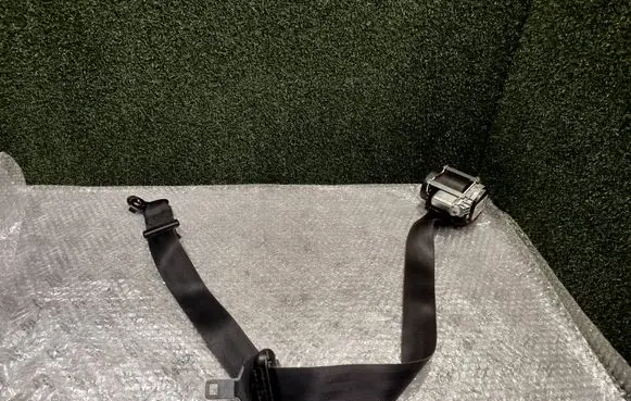 Renault Master III Front seatbelt 868840018R 8181344