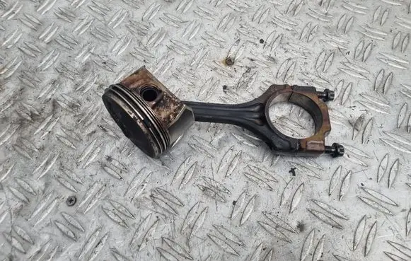 Volkswagen Golf Plus Piston with connecting rod 036L ES12 EA3