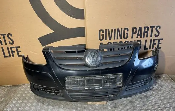 Volkswagen Fox Front bumper 5Z0807221
