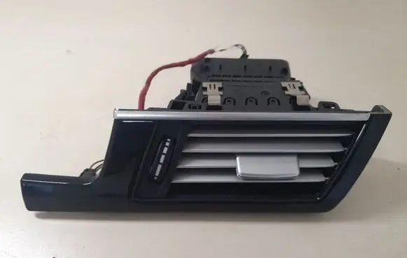 Mercedes-Benz E W212 Dashboard side air vent grill/cover trim A2128300254