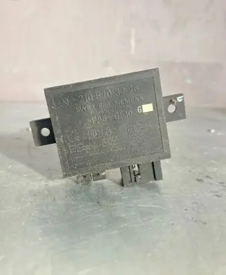 Mercedes-Benz E W210 Immobilizer control unit/module 2108203226 5WK4688 86750