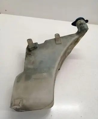 Audi A8 S8 D2 4D Windshield washer fluid reservoir/tank 4D0955451A