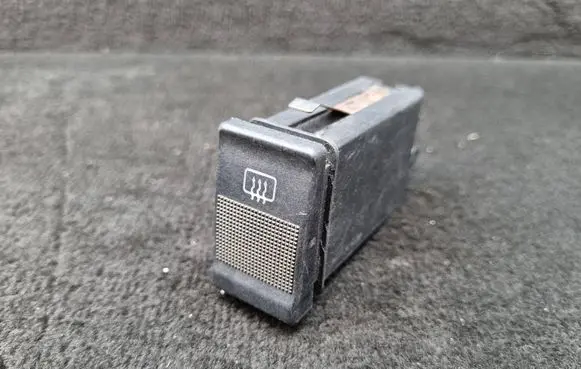 Audi A6 S6 C4 4A Windscreen/window heater switch 893941503B