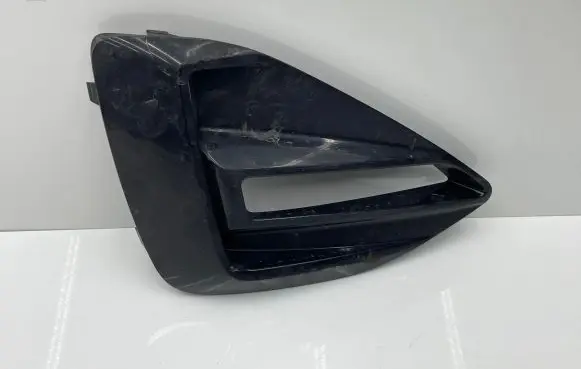 BMW 2 F44 Front bumper lower grill 8491643 16523410