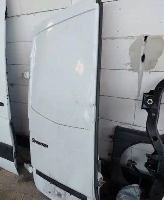 Mercedes-Benz Sprinter W906 Back/rear loading door 