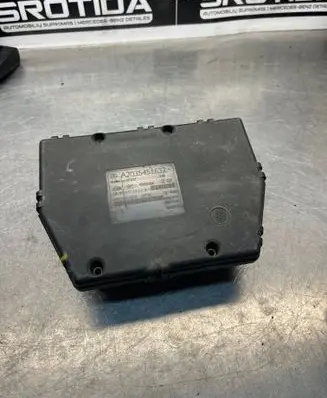 Mercedes-Benz C W203 ABS Pump A2035451632