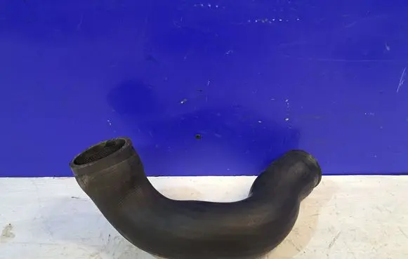 Volvo S60 Intercooler hose/pipe 31261371
