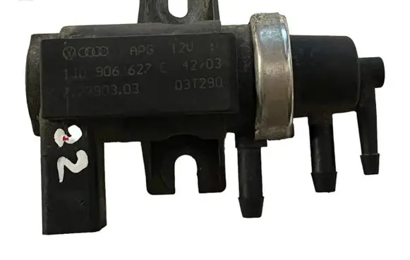 Volkswagen Golf IV Turbo solenoid valve 1J0906627C 03T290 72290303