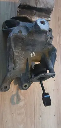 Audi A5 Engine mounting bracket 4M0199308