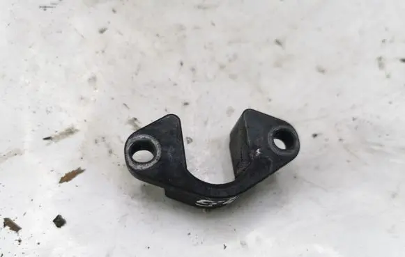 BMW 3 E46 Fuel Injector clamp holder NOCODE