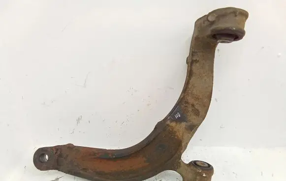 Volkswagen Transporter - Caravelle T5 Front lower control arm/wishbone 7H0407166D