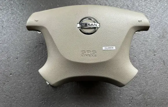 Steering wheel airbag
