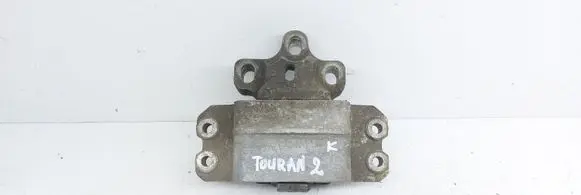 Volkswagen Touran I Engine mount bracket 1K0199555