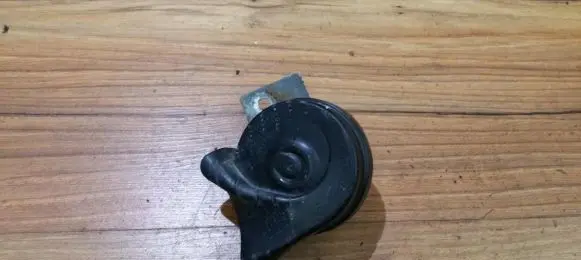 Ford Focus Horn signal 0055306 am80s
