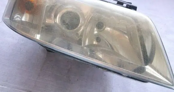 Audi A6 S6 C5 4B Headlight/headlamp 148466