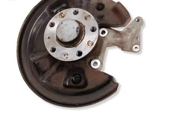 Audi Q3 8U Rear wheel hub 3C0505435F 5N0615611