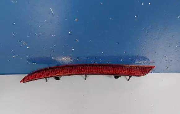 Rear tail light reflector