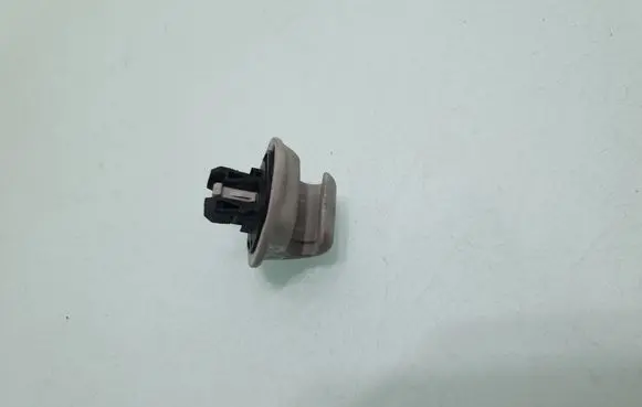 Sun visor clip/hook/bracket