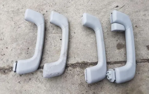 Hyundai i40 Tie down hook / loop 