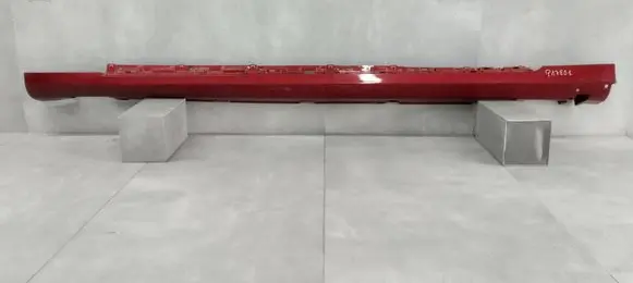 Tesla Model S Sill 600587400J