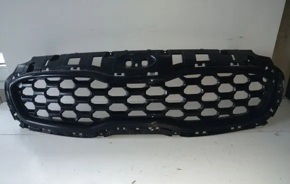 KIA Sportage Front bumper upper radiator grill 86352F1800