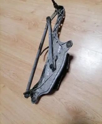 Renault Laguna II Front wiper linkage and motor 8200000525