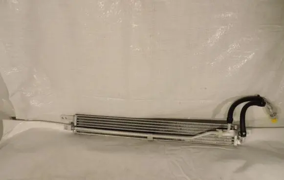 Opel Mokka Engine oil radiator 95152162