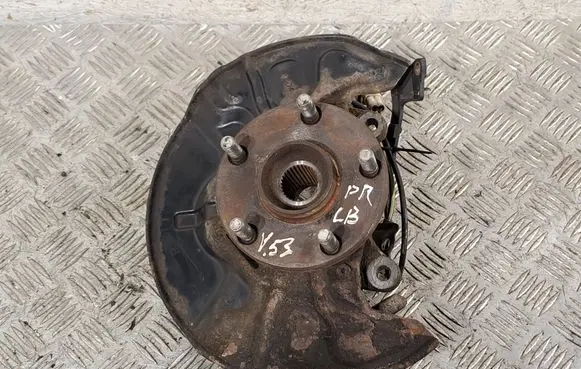 Toyota Corolla Verso AR10 Front wheel hub 4350205040 432110F010