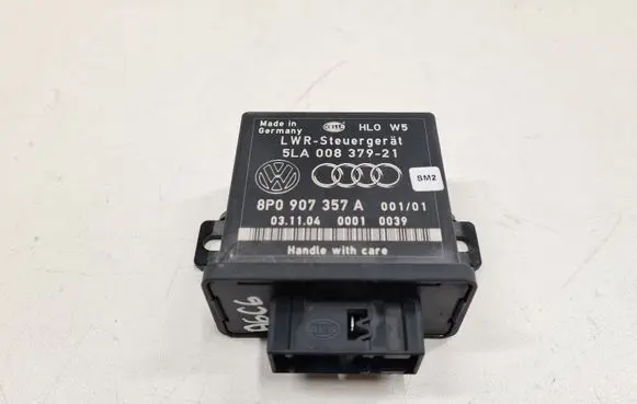 Audi A6 S6 C6 4F Light module LCM 8P0907357A 5LA00837921 00837921