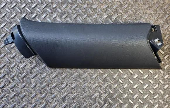 Audi Q3 F3 (C) pillar trim 83A867287