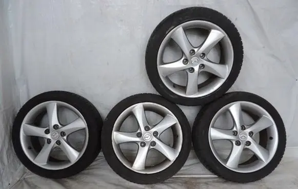 Mazda B series UF R15 alloy rim 
