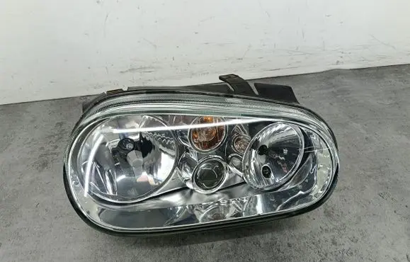 Volkswagen Golf IV Headlight/headlamp 205385TYC