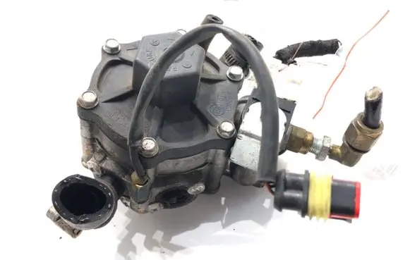 Toyota Corolla E210 E21 LP gas reducer 67R-016865