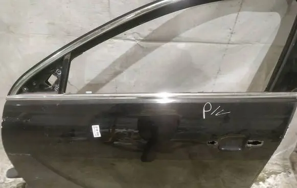 Opel Insignia A Front door glass trim molding