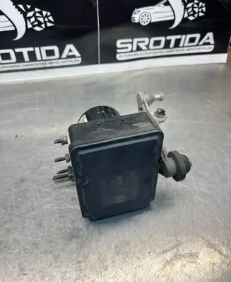 Mercedes-Benz C W204 ABS Pump A1729014000 28526482053 10061935911