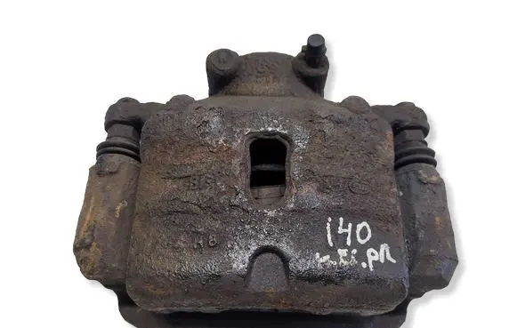 Hyundai i40 Front brake caliper 