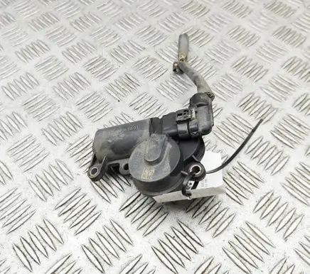 Mercedes-Benz CLS C257 Intake manifold valve actuator/motor A2139068601