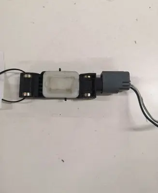 Chrysler 300 - 300C Airbag deployment crash/impact sensor 04671779AC