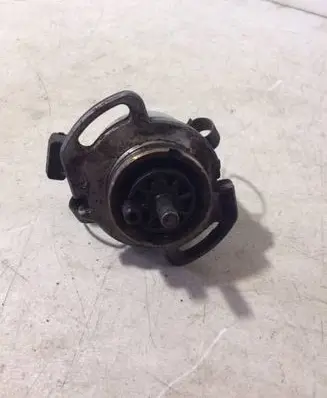 Volkswagen Golf III Spark distributor 0237521061 030905205AB