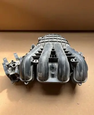 Ford Fusion II Intake manifold 9E5G9424AC